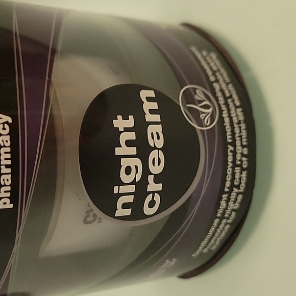 NWT Night Cream 1.7 oz - Picture 2 of 3